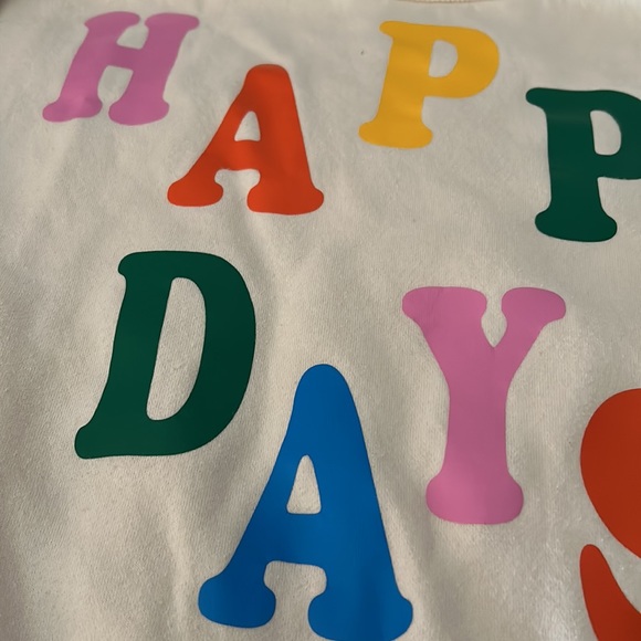 Super cute boutique sweatshirt - Picture 2 of 5